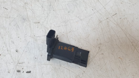 Recambio de caudalimetro para toyota c-hr 2016- hybrid active referencia OEM IAM 2220475030  