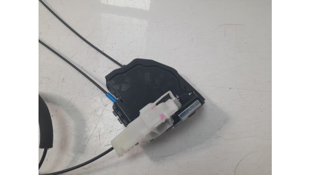 Recambio de cerradura puerta trasera izquierda para toyota c-hr 2016- hybrid active referencia OEM IAM 69060F4020  