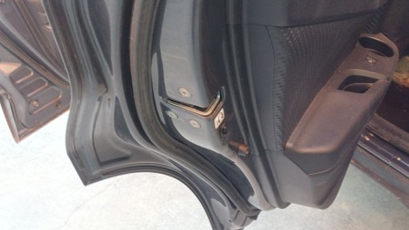 Recambio de cerradura puerta trasera izquierda para toyota c-hr 2016- hybrid active referencia OEM IAM 69060F4020  