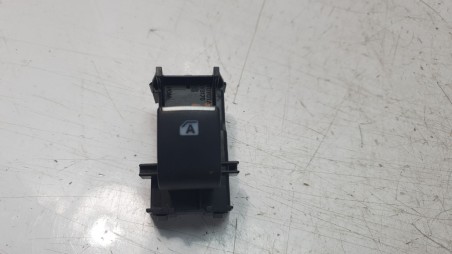 Recambio de mando elevalunas trasero derecho para toyota c-hr 2016- hybrid active referencia OEM IAM 193170 84810F4030 