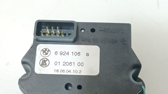 Recambio de mando limpia para bmw 5 (e60) 2001-2010 525 d referencia OEM IAM 61316924108 6924108 01206100