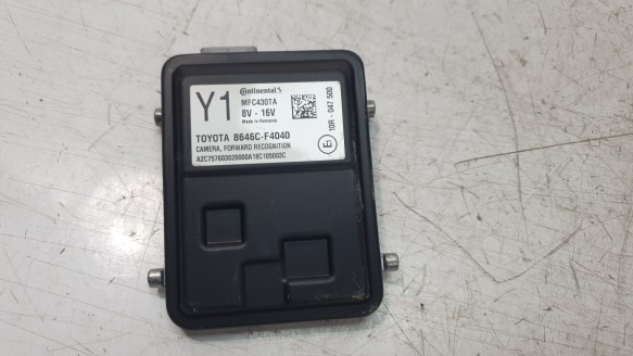 Recambio de modulo electronico para toyota c-hr 2016- hybrid active referencia OEM IAM 8646CF4040  