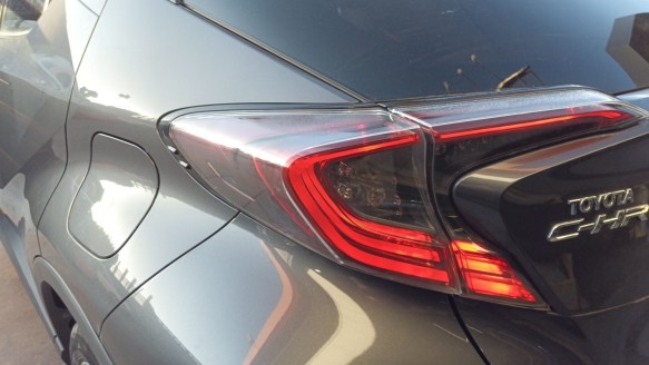 Recambio de piloto trasero izquierdo para toyota c-hr 2016- hybrid active referencia OEM IAM 81560F4031  