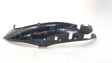 Recambio de moldura para piaggio beverly - beverly 500 cruiser (m34) referencia OEM IAM CM024701  