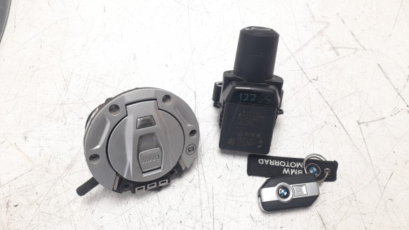 Recambio de conmutador de arranque para bmw c - c 400 x referencia OEM IAM 51258102183  