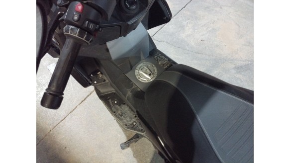 Recambio de deposito combustible para bmw c - c 400 x referencia OEM IAM 16118558151  