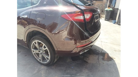 Recambio de paragolpes trasero para maserati levante suv (m161) 2016- 3.0 d q4 referencia OEM IAM 670085549  
