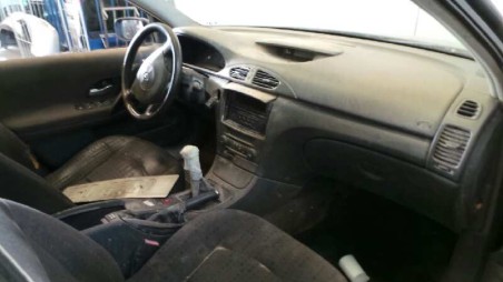 renault laguna ii (bg0) 2001-2007 del año 2004