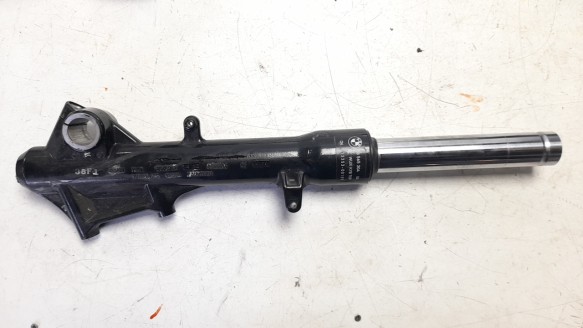 Recambio de amortiguador delantero derecho para bmw c - c 400 x referencia OEM IAM 8565304  