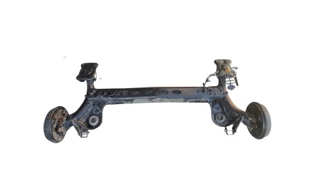Recambio de puente trasero para seat arona (kj7, kjp) 2017- 1.6 tdi referencia OEM IAM 2Q0501053CM  