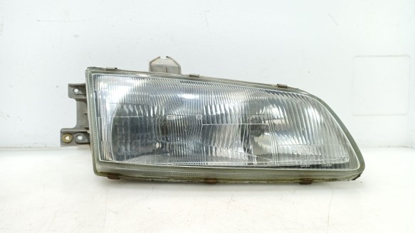 Recambio de faro derecho para hyundai h100 furgoneta 1993-2007 2.5 d referencia OEM IAM 921074A020 921074A020 