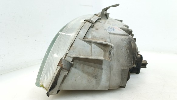 Recambio de faro derecho para hyundai h100 furgoneta 1993-2007 2.5 d referencia OEM IAM 921074A020 921074A020 