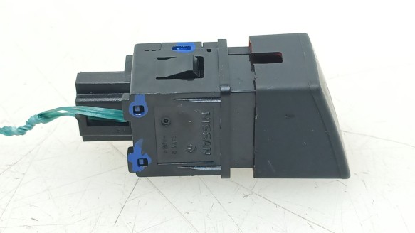 Recambio de warning para nissan micra v (k14) 2016- 1.0 ig-t referencia OEM IAM 252904BA0A 252904BA0A 