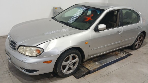 nissan maxima / maxima qx v (a33) 1999-2003 del año 2000