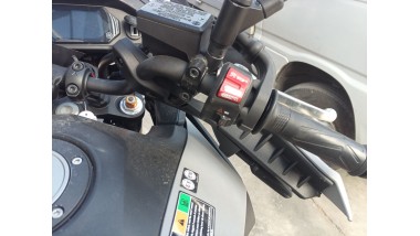 Recambio de piña luces derecha para yamaha mt - mt-07 tracer (rm14) referencia OEM IAM B4T839750200   2