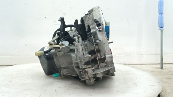 Recambio de caja cambios para dacia logan ii 2012- 1.5 dci referencia OEM IAM JR5336 JR5336 