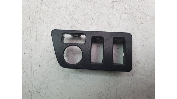 Recambio de moldura para dacia spring electric 2021- business referencia OEM IAM 681594890R  