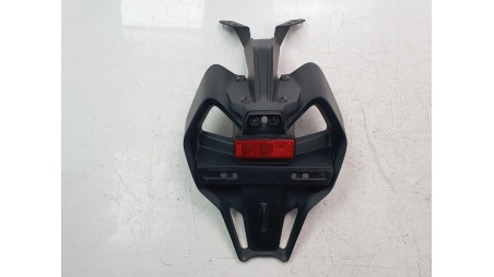 Recambio de portamatriculas para yamaha tmax 2019- tmax referencia OEM IAM BBW216290000  