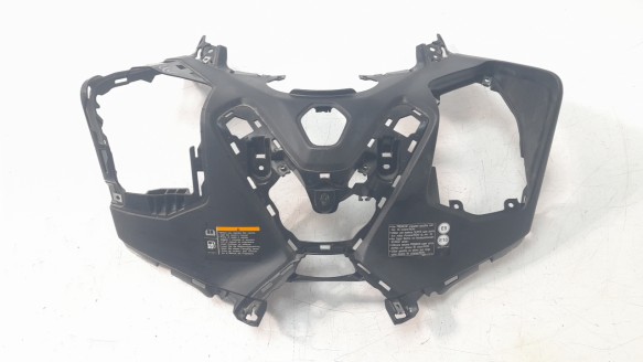 Recambio de moldura para yamaha tmax 2019- tmax referencia OEM IAM BBW2831100  