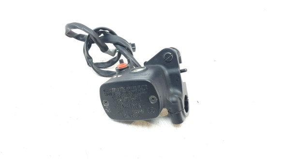 Recambio de bomba freno para yamaha tmax 2019- tmax referencia OEM IAM BC32580A0000  