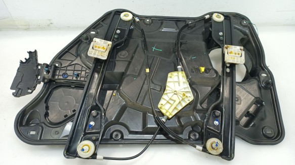 Recambio de elevalunas delantero izquierdo para fiat freemont (345_) 2011- 2.0 jtd 4x4 referencia OEM IAM K68043735AA K68043735A