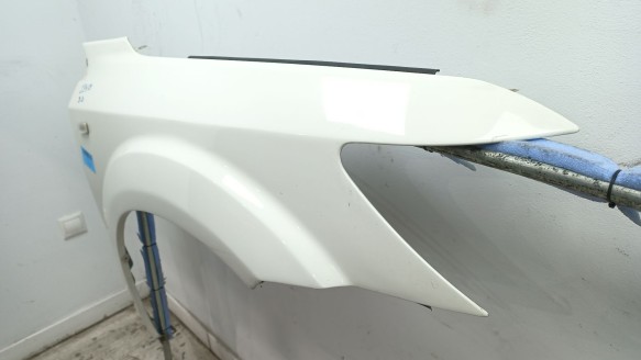 Recambio de aleta delantera derecha para fiat freemont (345_) 2011- 2.0 jtd 4x4 referencia OEM IAM K68089548AB K68089548AB 