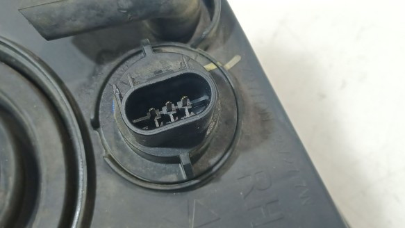 Recambio de faro derecho para fiat freemont (345_) 2011- 2.0 jtd 4x4 referencia OEM IAM K05067788AC 05067788AC 