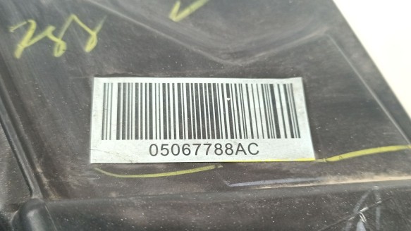 Recambio de faro derecho para fiat freemont (345_) 2011- 2.0 jtd 4x4 referencia OEM IAM K05067788AC 05067788AC 
