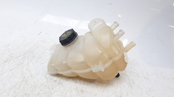 Recambio de deposito expansion para ford mondeo lim. 2014- hybrid referencia OEM IAM DG938A080B  