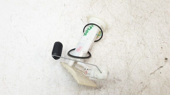 Recambio de bomba combustible para honda pcx 125 2020- referencia OEM IAM 16700K35V01  