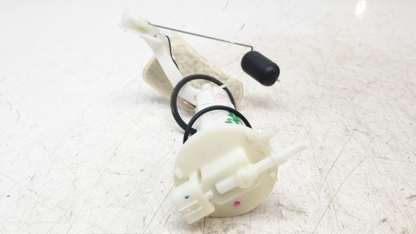 Recambio de bomba combustible para honda pcx 125 2020- referencia OEM IAM 16700K35V01  