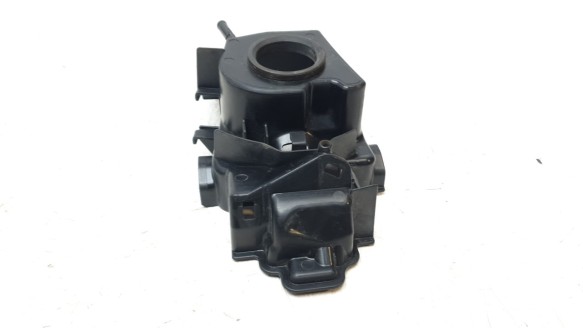 Recambio de moldura para honda pcx 125 2020- referencia OEM IAM 17525K1ZJ10  