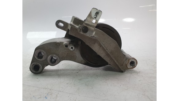 Recambio de soporte motor derecho para mazda 3 berlina (bp) 2019- evolution referencia OEM IAM BDNG39060B  