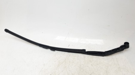 Recambio de brazo limpia delantero izquierdo para mazda 3 berlina (bp) 2019- evolution referencia OEM IAM BCKA67321  