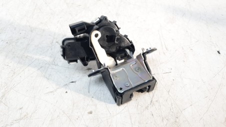 Recambio de cerradura maletero / porton para mazda 3 berlina (bp) 2019- evolution referencia OEM IAM BDMT62310  