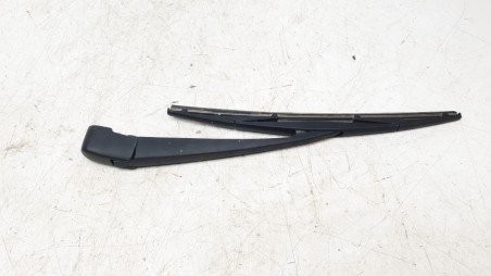 Recambio de brazo limpia trasero para mazda 3 berlina (bp) 2019- evolution referencia OEM IAM BCWK67421A  