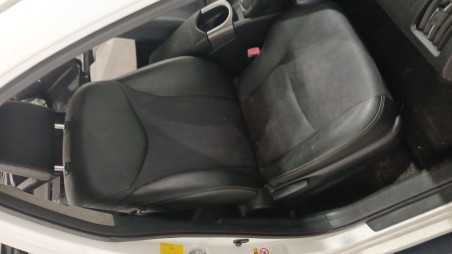Recambio de asiento delantero derecho para toyota prius (_w3_) 2008- 1.8 hybrid (zvw3_) referencia OEM IAM 7143047380C4 71430473