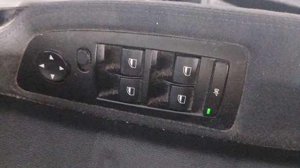 Recambio de mando elevalunas delantero izquierdo para bmw 1 (e87) 2003-2013 116 i referencia OEM IAM 61319216555 61319216555 