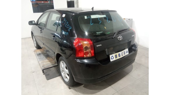 toyota corolla (_e12_) 2001-2007 del año 2006