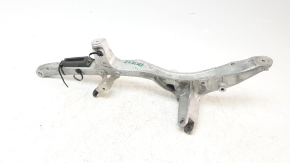 Recambio de subchasis trasero para yamaha tmax 2019- tmax referencia OEM IAM BBW211950000  