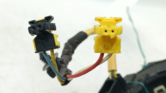 Recambio de anillo airbag para fiat freemont (345_) 2011- 2.0 jtd 4x4 referencia OEM IAM K68068537AH 68068537AH 