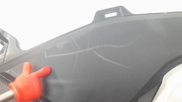 Recambio de moldura para honda pcx 125 2020- referencia OEM IAM 64321K1ZJ10ZA  