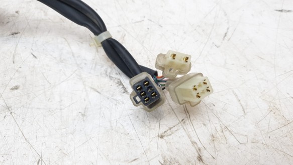 Recambio de piña luces derecha para honda pcx 125 2020- referencia OEM IAM 35160K1ZJ12  