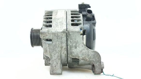 Recambio de alternador para bmw x2 (f39) 2017- xdrive 25 d referencia OEM IAM 12317640132 7640132 1042106722