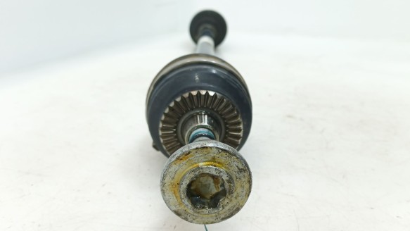 Recambio de transmision trasera derecha para bmw x2 (f39) 2017- xdrive 25 d referencia OEM IAM 33207646867 7646867 