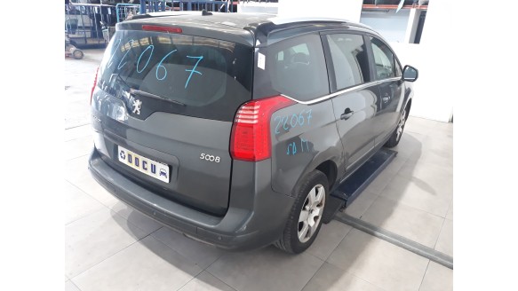 peugeot 5008 2009-2017 del año 2013