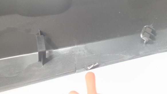 Recambio de moldura para yamaha tmax 2019- tmax referencia OEM IAM BBW2172100P4  