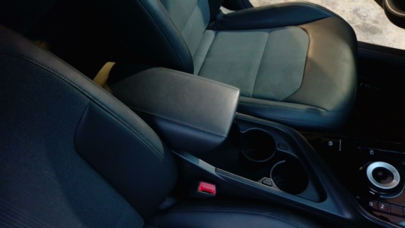 Recambio de apoyabrazos central para kia niro ii (sg2) 2022- 1.6 gdi hybrid referencia OEM IAM 84660AT000CCV  