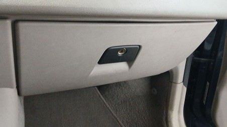 Recambio de guantera para volvo s40 ii (544) 2003-2012 1.6 d referencia OEM IAM 39808613 39808613 