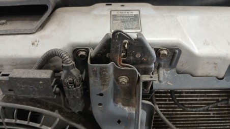 Recambio de cerradura capot para kia carnival ii (gq) 1999-2007 2.9 crdi referencia OEM IAM 0K55W56620 0K55W56620 